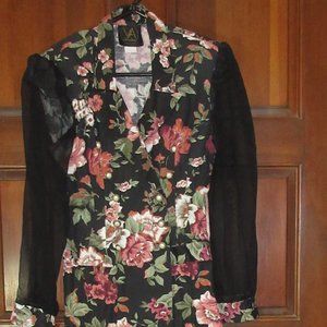 VICTORIA ASHLEY Black Floral Top Size 3